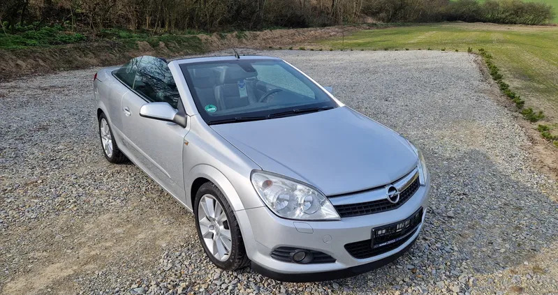 wielkopolskie Opel Astra cena 14900 przebieg: 153077, rok produkcji 2007 z Nowy Staw